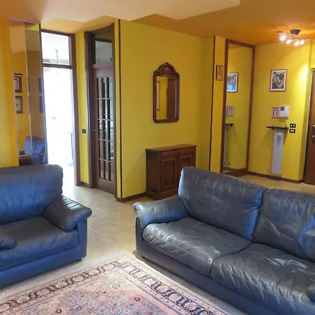 Апартаменты Gordon River House Верона